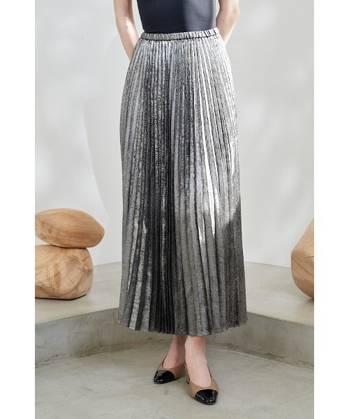 Estella.K(エステラケー)の「Siena Pleated Skirt シャイニーアコーディオンプリーツスカート(スカート・レディース・アイボリー/ブラック/シルバー・FREE)」の15枚目の写真