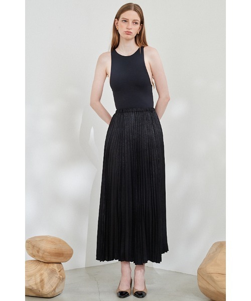 Estella.K(エステラケー)の「Siena Pleated Skirt シャイニーアコーディオンプリーツスカート(スカート・レディース・アイボリー/ブラック/シルバー・FREE)」の13枚目の写真