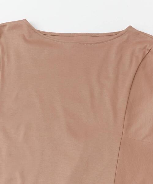 URBAN RESEARCH ROSSO WOMEN（アーバンリサーチ　ロッソ）の「『一部WEB限定カラー』汗染防止5分袖ドルマンプルオーバー（Tシャツ/カットソー・レディース・グレー系その他/オフホワイト/ブルー/ネイビー/ブラウン/ボルドー・FREE）」の19枚目の写真