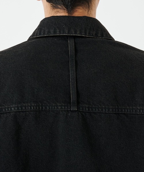 STUDIOUS（ステュディオス）の「BLEACH OVERDYE DENIM JACKET（デニムジャケット・メンズ・インディゴブルー/ブラック・1/2）」の9枚目の写真