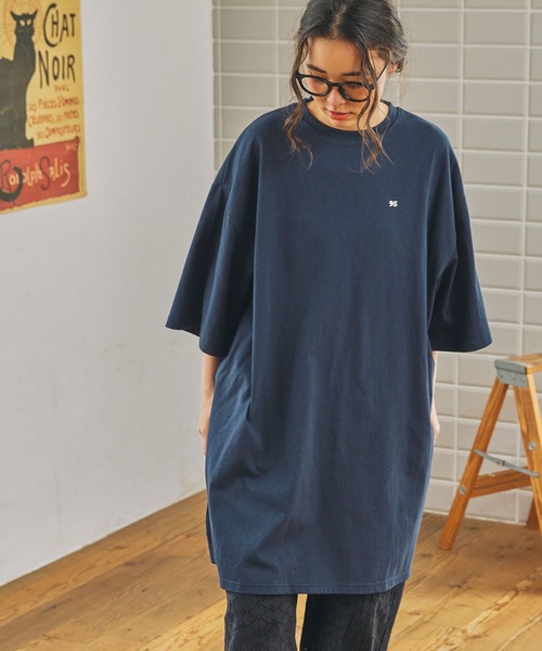 MONO-MART LADY'S(モノマートレディース)の「ナンバリング刺繍 ビッグシルエット半袖Tシャツ / ミニワンピース(ワンピース・レディース・ネイビー/スミクロ/アイボリー・FREE)」の3枚目の写真