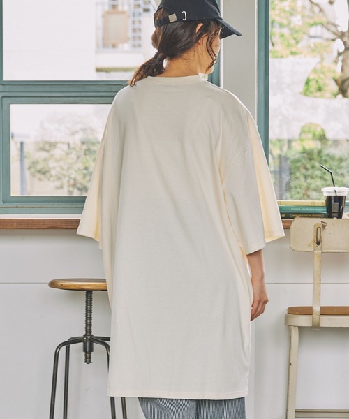 MONO-MART LADY'S(モノマートレディース)の「ナンバリング刺繍 ビッグシルエット半袖Tシャツ / ミニワンピース(ワンピース・レディース・ネイビー/スミクロ/アイボリー・FREE)」の13枚目の写真