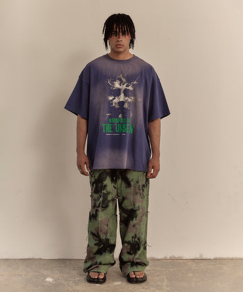 LIBERE（リベーレ）の「LIBERE リベーレ / WHISPERS OF THE UNSEEN T-SHIRT ウィスパーグラフィックプリントビッグシルエットTシャツ / 251210-251211（Tシャツ/カットソー・メンズ・ブラック/ブルー・LARGE/MEDIUM/SMALL）」の19枚目の写真