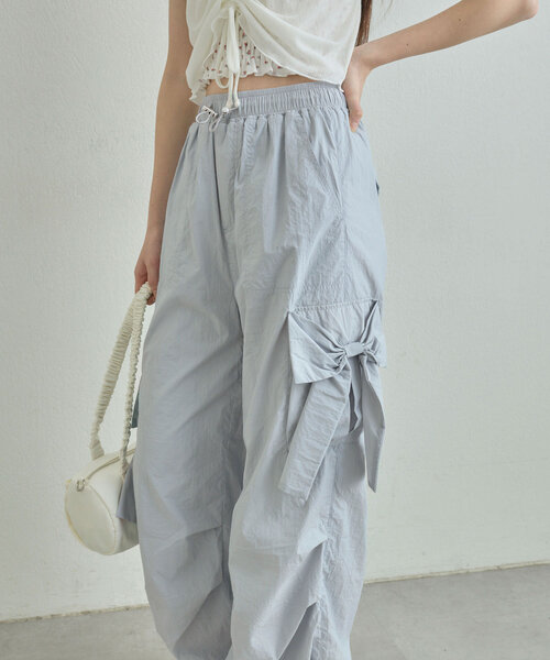 OLIVE des OLIVE（オリーブデオリーブ）の「映えカーゴパンツ（カーゴパンツ・レディース・イエロー/サックスブルー/オフホワイト・FREE）」の14枚目の写真