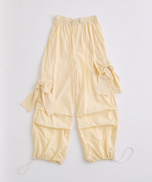 OLIVE des OLIVE（オリーブデオリーブ）の「映えカーゴパンツ（カーゴパンツ・レディース・イエロー/サックスブルー/オフホワイト・FREE）」の7枚目の写真