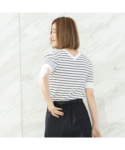 AOYAMA(アオヤマ)の「【前後2WAY】自宅で洗える!ボーダー半袖ニット/Vネック/クルーネック/ネイビー/パープル/5分袖|通勤&オフィス&入卒&セレモニー&オケージョン|(ニット/セーター・レディース・ネイビー/パープル・S/M/L/LL)」の6枚目の写真