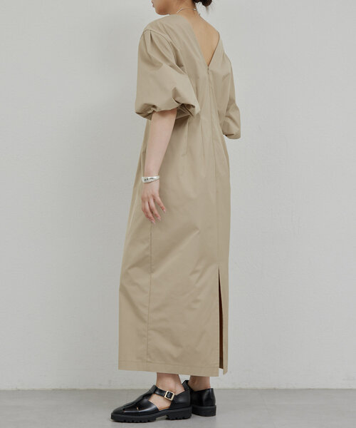 GALLARDAGALANTE（ガリャルダガランテ）の「パフスリーブワンピース（ワンピース・レディース・ベージュ/ブラック・FREE）」の9枚目の写真