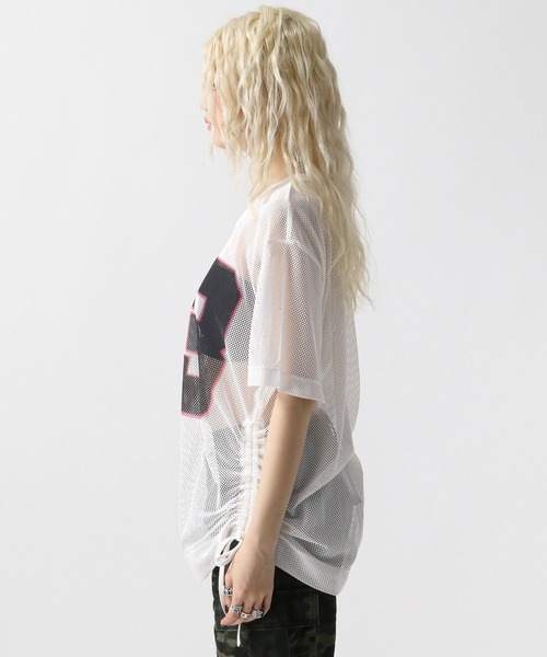 FOREVER 21（フォーエバー トゥエンティーワン）の「【ダンサーMIUさんコラボ】メッシュBIGトップス【2025SS】（Tシャツ/カットソー・レディース・ナチュラル/カーキ・FREE）」の17枚目の写真