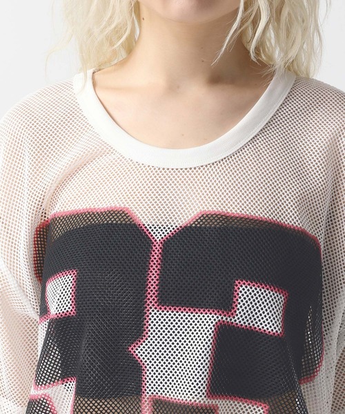 FOREVER 21（フォーエバー トゥエンティーワン）の「【ダンサーMIUさんコラボ】メッシュBIGトップス【2025SS】（Tシャツ/カットソー・レディース・ナチュラル/カーキ・FREE）」の20枚目の写真