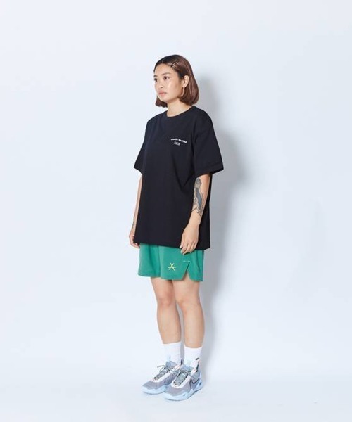 AKTR(アクター)の「AKTR CUT-UP PHOTO COTTON TEE(アクター カットアップ フォト コットン ティー)(Tシャツ/カットソー・メンズ・ブラック系/グリーン系/ベージュ系・MEDIUM/LARGE/X-LARGE/XX-LARGE)」の11枚目の写真