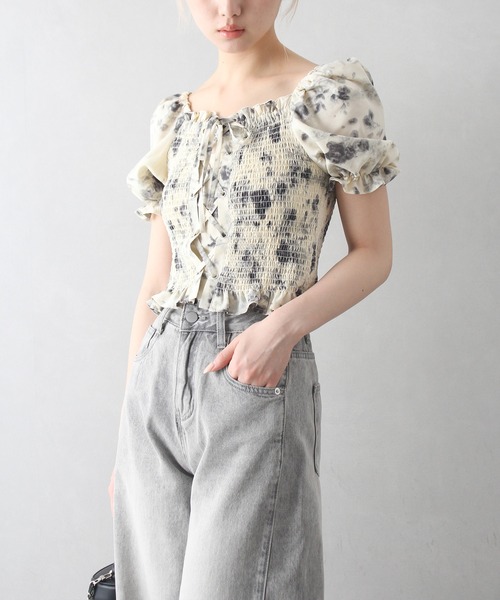 SpRay(スプレイ)の「レースアップオフショルショートスリーブブラウス(シャツ/ブラウス・レディース・ブラック×ホワイト/アイボリー/ブラック/オフホワイト・FREE)」の13枚目の写真