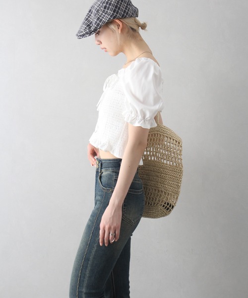 SpRay(スプレイ)の「レースアップオフショルショートスリーブブラウス(シャツ/ブラウス・レディース・ブラック×ホワイト/アイボリー/ブラック/オフホワイト・FREE)」の19枚目の写真