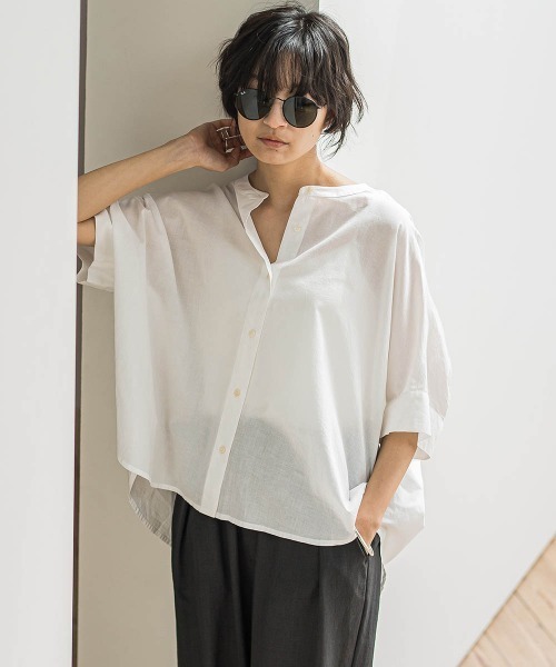 MAYSON GREY(メイソングレイ)の「キャンブリックバックギャザー刺繍ブラウス≪手洗い可能≫(シャツ/ブラウス・レディース・ブラック/オフホワイト/ネイビー/ベージュ・M)」の22枚目の写真