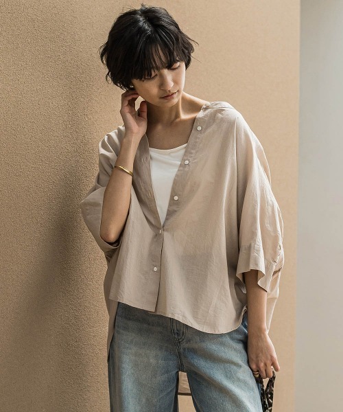 MAYSON GREY(メイソングレイ)の「キャンブリックバックギャザー刺繍ブラウス≪手洗い可能≫(シャツ/ブラウス・レディース・ブラック/オフホワイト/ネイビー/ベージュ・M)」の18枚目の写真