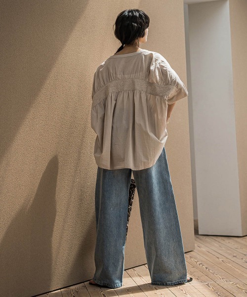 セール】キャンブリックバックギャザー刺繍ブラウス≪手洗い可能