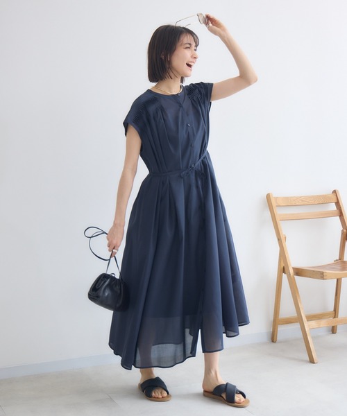 KATHARINE ROSS（キャサリンロス）の「【KATHARINE ROSS】ドミノプリーツシャツワンピース（シャツワンピース・レディース・ネイビー/ライトグリーン/ライトブルー・MEDIUM）」の4枚目の写真