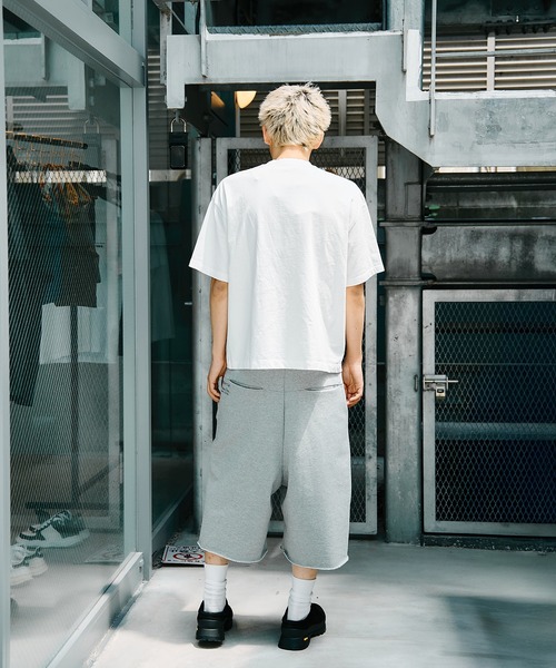 alvana（アルヴァナ）の「別注 NOMAL FIT TEE（Tシャツ/カットソー・メンズ・ブラック/ホワイト・2/3）」の9枚目の写真