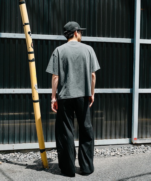 alvana（アルヴァナ）の「別注 NOMAL FIT TEE（Tシャツ/カットソー・メンズ・ブラック/ホワイト・2/3）」の3枚目の写真