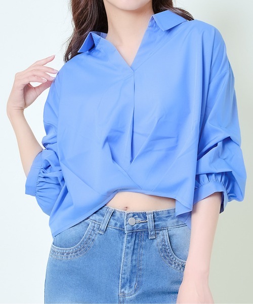 GORGE（ゴージ）の「《抜け感×立体タック》レディース ポリエステル スキッパーシャツ ゆったりシルエット 体型カバー 春夏秋（シャツ/ブラウス・レディース・グレー/イエロー/ラベンダー/オフホワイト/ブルー・F）」の4枚目の写真