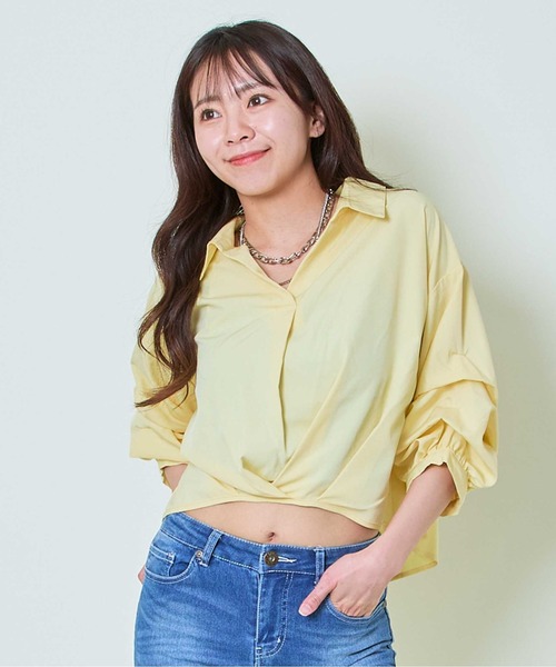 GORGE（ゴージ）の「《抜け感×立体タック》レディース ポリエステル スキッパーシャツ ゆったりシルエット 体型カバー 春夏秋（シャツ/ブラウス・レディース・グレー/イエロー/ラベンダー/オフホワイト/ブルー・F）」の6枚目の写真