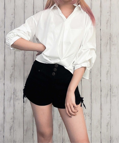 GORGE（ゴージ）の「《抜け感×立体タック》レディース ポリエステル スキッパーシャツ ゆったりシルエット 体型カバー 春夏秋（シャツ/ブラウス・レディース・グレー/イエロー/ラベンダー/オフホワイト/ブルー・F）」の14枚目の写真