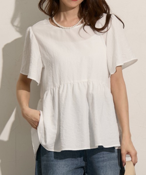 nissen（ニッセン）の「ふんわりペプラム半袖ブラウス（シャツ/ブラウス・レディース・ライトグリーン/ラベンダー/ダークグレー/オフホワイト・S/M/LL/3L/L）」の5枚目の写真