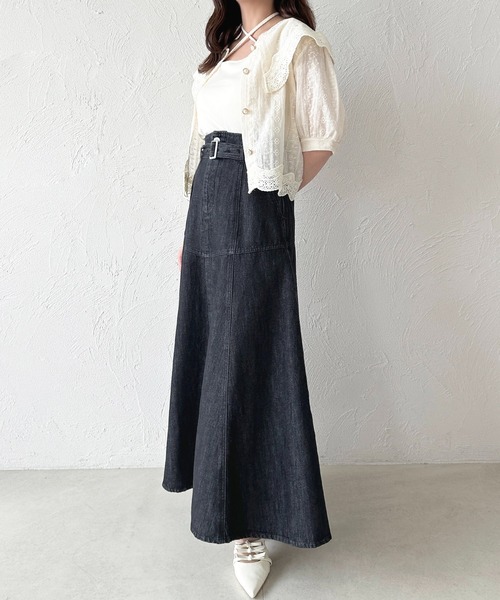 apres jour（アプレジュール）の「ベルトヨークフレアデニムスカート【ZOZOTOWN限定アイテム】（デニムスカート・レディース・インディゴブルー/ブラック・マルチサイズ）」の8枚目の写真