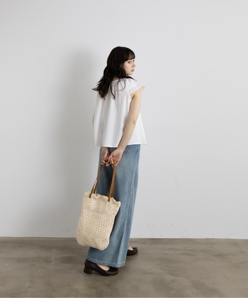 Lunea（ルネア）の「2wayダブルフリル袖ブラウス（シャツ/ブラウス・レディース・ブルー/ホワイト/マスタード・FREE）」の19枚目の写真