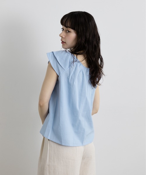 Lunea（ルネア）の「2wayダブルフリル袖ブラウス（シャツ/ブラウス・レディース・ブルー/ホワイト/マスタード・FREE）」の10枚目の写真