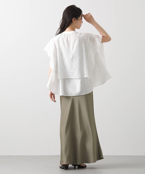 Gready Brilliant（グレディブリリアン）の「サテンバイアスフレアスカート（スカート・レディース・ブラック/グレイッシュベージュ/ライトベージュ・38）」の14枚目の写真