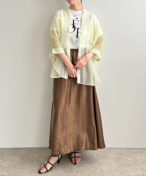 LHELBIE(レルビエ)の「バイカラーシアーシャツ(シャツ/ブラウス・レディース・イエロー/ブラック/グレイッシュブルー・M)」の7枚目の写真
