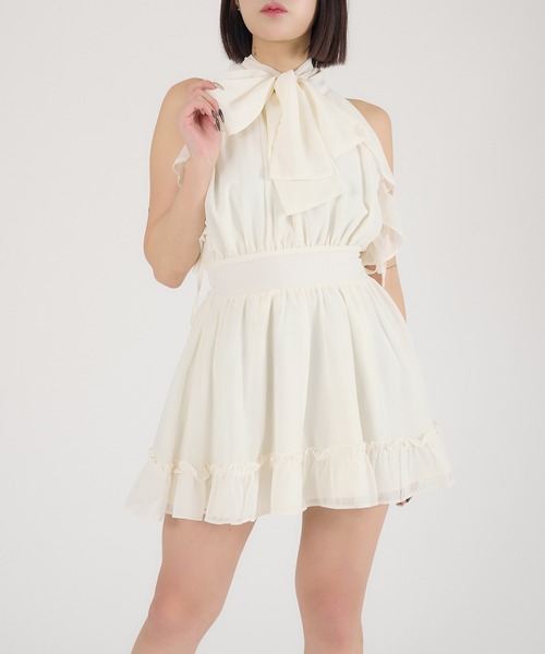 Ambre Neige(アンブルネージュ)の「open shoulder frill one piece / オープンショルダーフリルワンピース(ワンピース・レディース・アイボリー/ブラック/杢グレー/ナチュラル・FREE)」の6枚目の写真