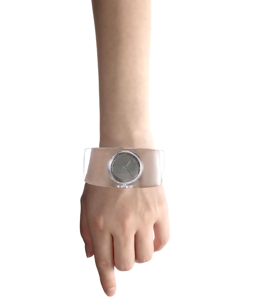 ISSEY MIYAKE(イッセイミヤケ)の「《WEB限定》ISSEY MIYAKE O SILAW001 clear(アナログ腕時計・レディース・ホワイト・FREE)」の3枚目の写真