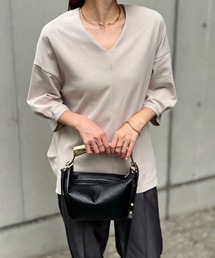 Emma Taylor | ライトダンボール抜き衿ハーフスリーブプルオーバー(Tシャツ/カットソー)