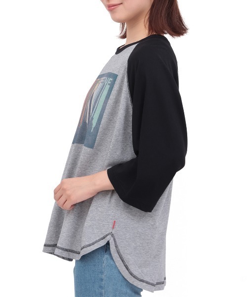 チチカカ(チチカカ)の「Orale! シアースラブラグランTシャツ(Tシャツ/カットソー・レディース・グレー/ナチュラル/ベージュ・FREE)」の11枚目の写真