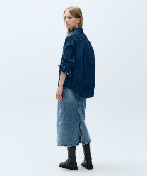 MARITHE + FRANCOIS GIRBAUD(マリテフランソワジルボー)の「W DENIM SKIRT(スカート・レディース・ブルー/ホワイト・SMALL/MEDIUM)」の4枚目の写真