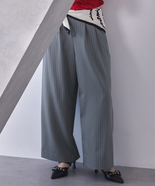 ELUNIS(エルニス)の「2WAYシアーコンビワイドパンツ(スラックス・レディース・ブラック/グレー系・0/1)」の21枚目の写真