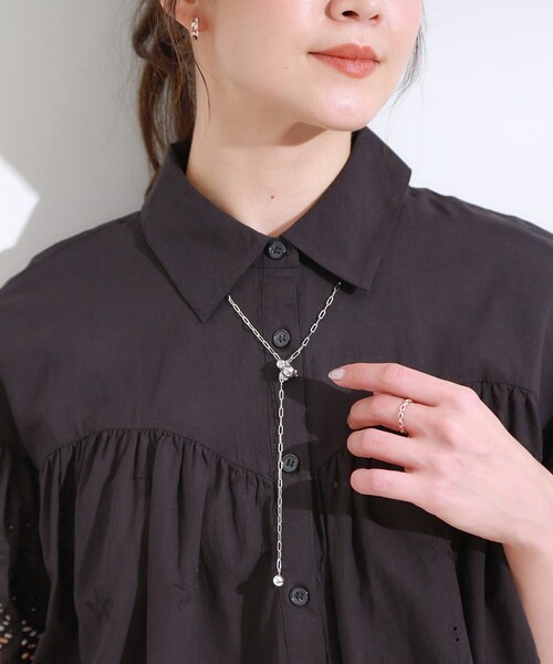 SHOO・LA・RUE（シューラルー）の「【2WAY】楕円チェーンパヴェメタルネックレス（ネックレス・レディース・ゴールド/ブラック/シルバー・00）」の4枚目の写真