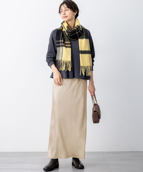 23区（ニジュウサンク）の「カシミヤ チェック マフラー（マフラー・レディース・グリーン系3/ベージュ系3/ブルー系3/イエロー系3/ピンク系3/レッド系3・F）」の12枚目の写真