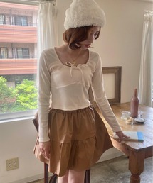 Mejoul（メジュール）の「【25年秋冬新作】【インナーパンツ付き】【ウエストゴム】フェイクレザー ティアードミニスカート（スカート・レディース）」