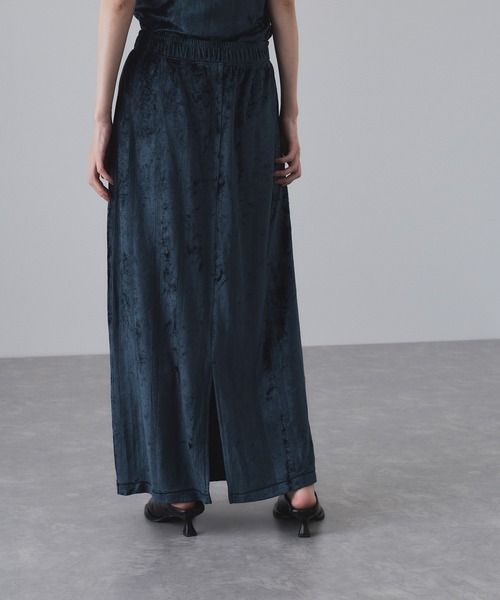 MILLER(ミラー)の「【Miller for ADAM ET ROPE'】別注 ベロアSkirt(スカート・レディース・ネイビー/グリーン・FREE)」の7枚目の写真