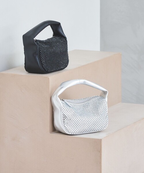 UNITED ARROWS（ユナイテッドアローズ）の「SPARKLE ワンハンドル バッグ（ハンドバッグ・レディース・シルバー/ブラック・FREE）」の3枚目の写真