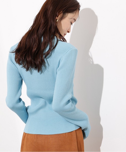 N.(N. Natural Beauty Basic)(エヌエヌナチュラルビューティーベーシック)の「ポロカラーリブニット(ポロシャツ・レディース・レッド/ブルー/グレー・MEDIUM)」の19枚目の写真