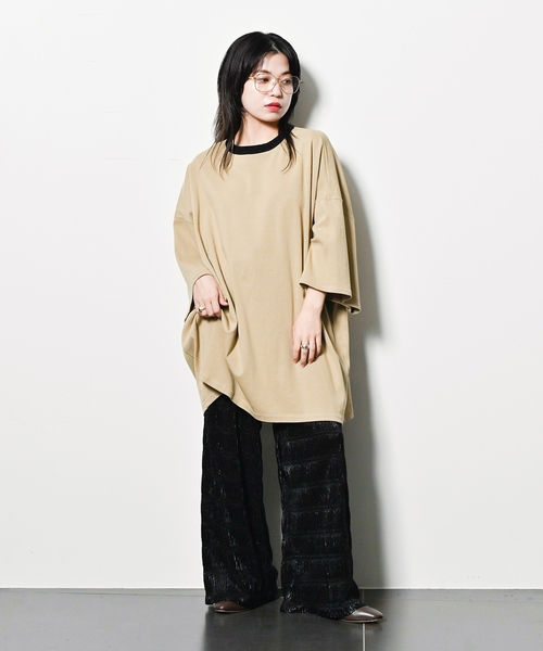 CITYSHOP（シティーショップ）の「FRAISE OVERSIZED TEE：Tシャツ（Tシャツ/カットソー・レディース・ベージュ/ブラック・FREE）」の10枚目の写真