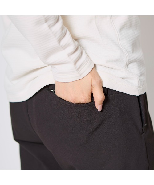 Foxfire(フォックスファイヤー)の「トレックコアパンツ(カーゴパンツ・レディース・ブラック/モカ・XL/L/M/S)」の4枚目の写真