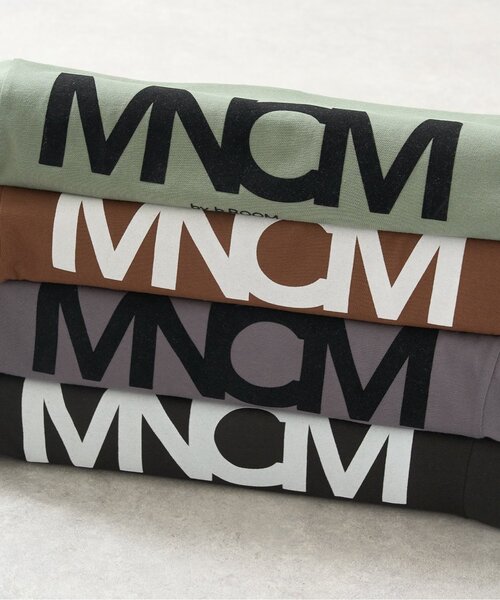 b・ROOM（ビールーム）の「【MNCM】【セットアップ可】【カイテキ天竺】ポケットビッグTシャツ（Tシャツ/カットソー・キッズ・チャコール/ブラック/ダークブラウン/カーキ・140cm/130cm/150cm/120cm/110cm）」の14枚目の写真