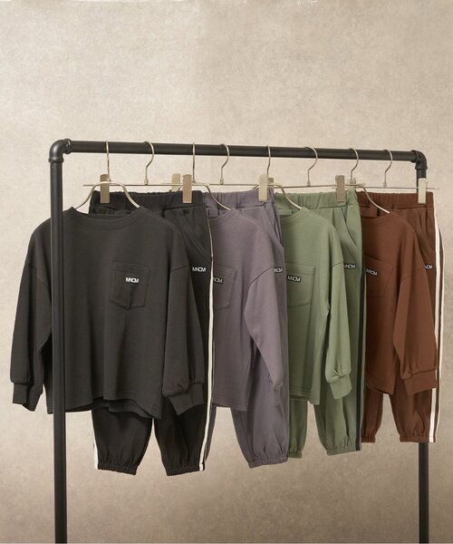 b・ROOM（ビールーム）の「【MNCM】【セットアップ可】【カイテキ天竺】ポケットビッグTシャツ（Tシャツ/カットソー・キッズ・チャコール/ブラック/ダークブラウン/カーキ・140cm/130cm/150cm/120cm/110cm）」の16枚目の写真