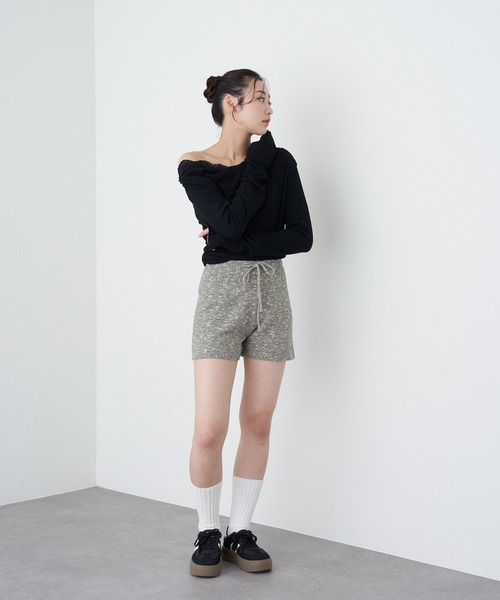 RAY CASSIN（レイカズン）の「ニットショートパンツ（その他パンツ・レディース・グレイッシュベージュ/ブラック/グレー・FREE）」の10枚目の写真