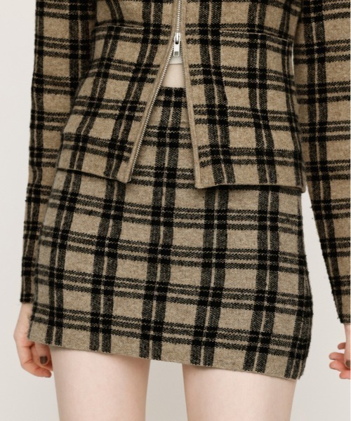 SLY(スライ)の「SHORTS IN KNIT S/SK ショーツイン ニット ショートスカート 秋服 冬服(スカート・レディース・ブラック系その他2/杢グレー/ブラウン/ベージュ系その他・FREE)」の4枚目の写真