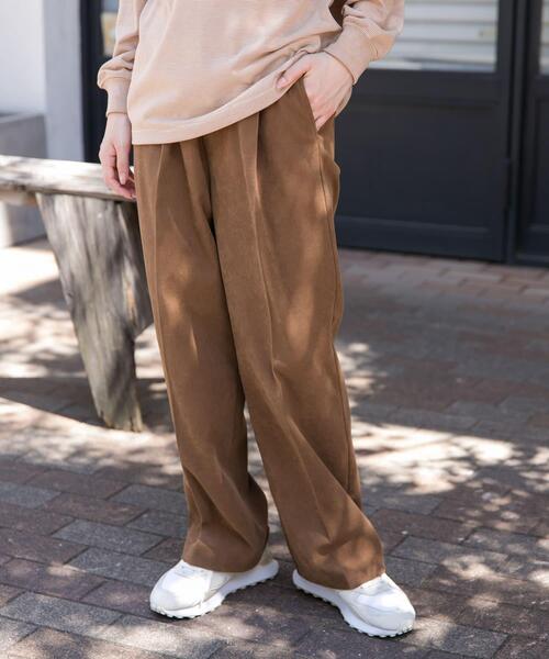 FORK&SPOON(フォークアンドスプーン)の「FORK&SPOON スエードライクパンツ(その他パンツ・レディース・ブラック系その他/ベージュ系その他・2/1)」の1枚目の写真